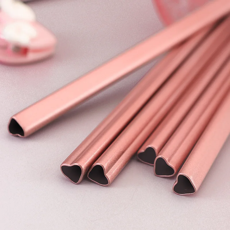 https://ae01.alicdn.com/kf/Sc4e3071cec794cad95e5231dcc521bcax/304-Stainless-Steel-Straw-Pink-Romantic-Heart-shaped-Straw-Beverage-Milk-Tea-Easy-To-Clean-with.jpg