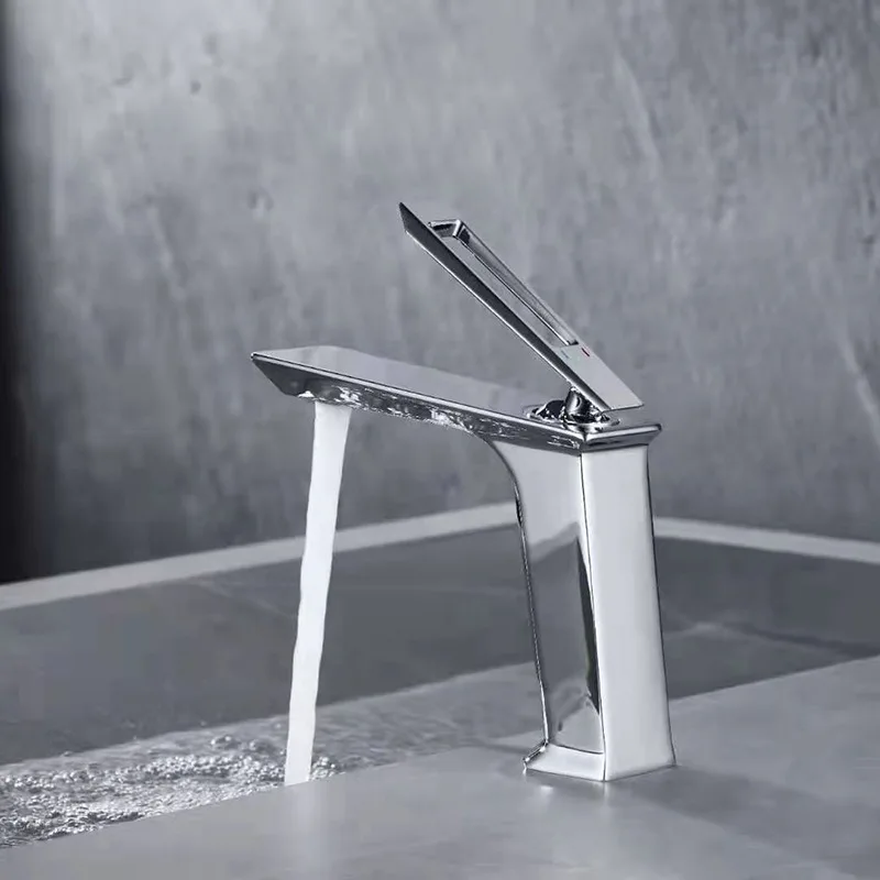 

Смеситель для ванной из меди с одной ручкой, кран для горячей и холодной воды