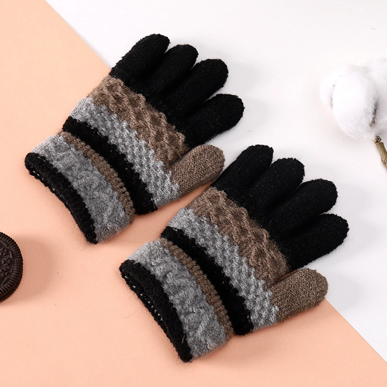 Kids Winter Gloves image 8