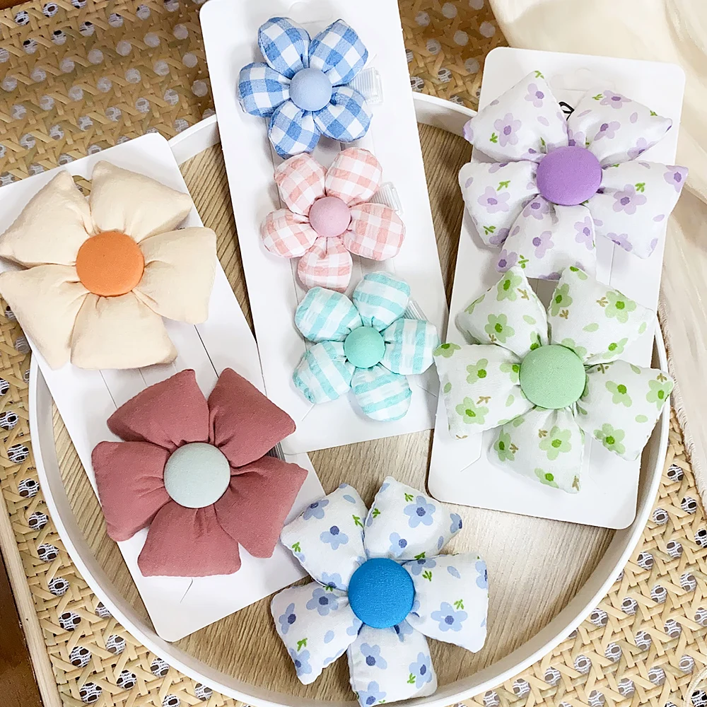 2Pcs Cute Korea Flower Shape Hair Claw Clips Women Sweet Girls Print Hair Claws Hairpin Barrette Headwear Accessories Wholesale 1pc sanrio kuromi series hair clip cute cartoon plush hair claw clip kawaii hairpin back head hair accessories