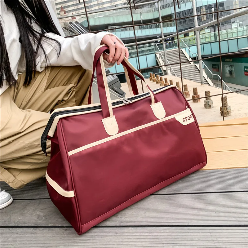 2024 New Women Men Short Distance Women Shoulder Carry Large Capacity Fashionable for Men and Trip Luggage Travel Bag