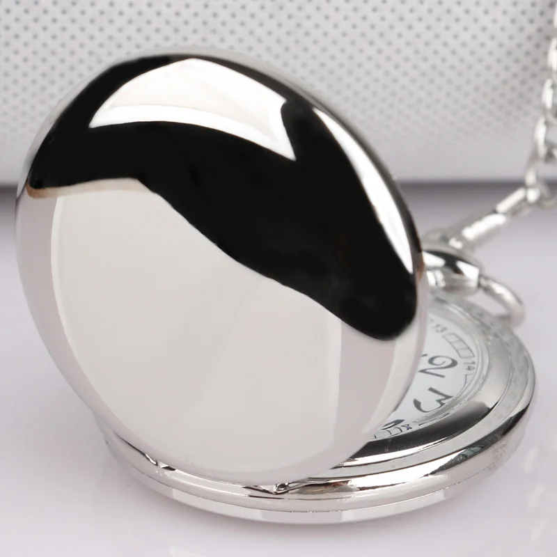 Рисунок 3 - Серебряные гладкие кварцевые винтажные