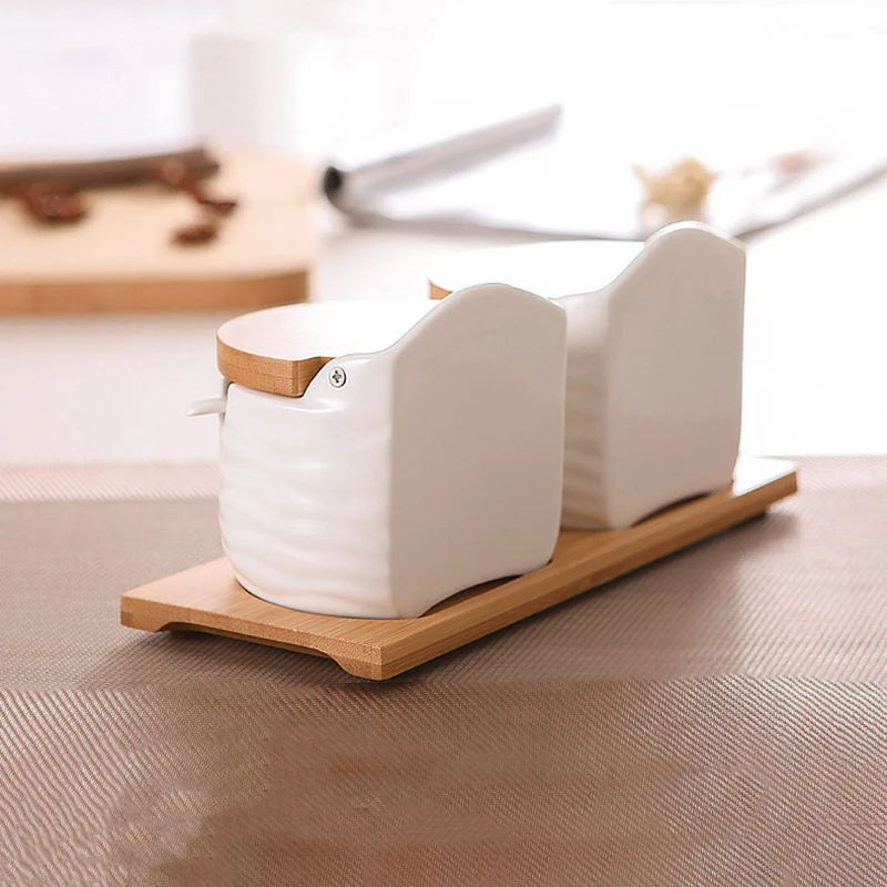 Kitchen supplies Seasoning Jar Salt Shaker Spices Bottle Salt Pepper Shakers ceramic seasoning pots pepper cup and seasoning salt Seasoning bottle box kitchen tools