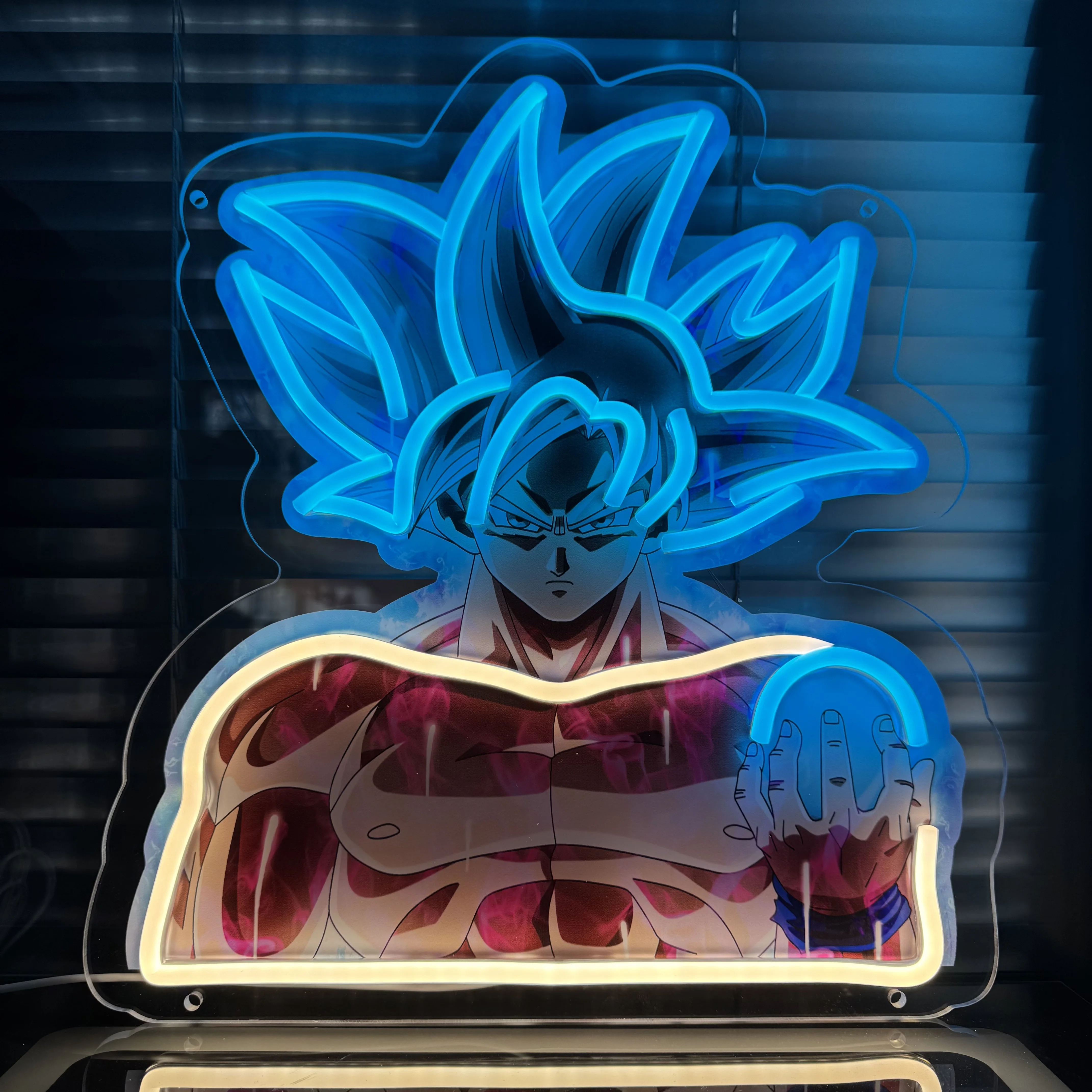 اضاءة نيون | DRAGON BALL GOKU