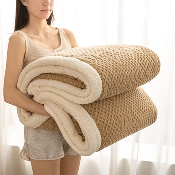 Vintage Jacquard Carved Velvet Throw Blanket – Double-Layer AB Version, Thick & Plush 1
