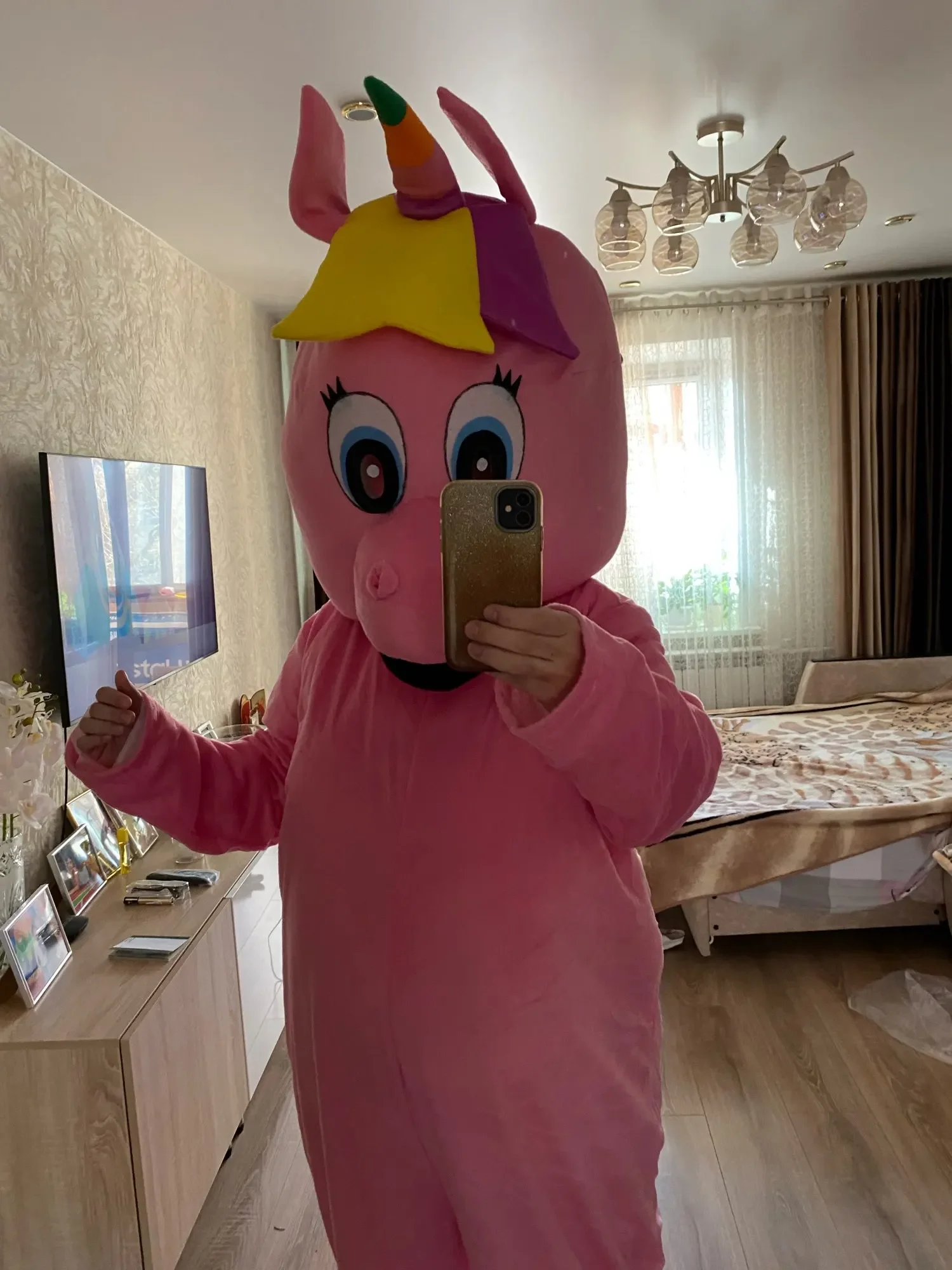 Cosplay Mascot Unicorn Horse Cartoon character costume Party Mascot Costume Advertising Show Costume Animal carnival Clothing 5