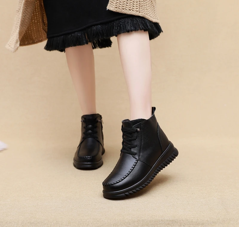 High Quality Genuine Leather Waterproof Snow Boots Female Winter Plush Warm Shoes Women Ankle Boots Mother Non-slip Booties