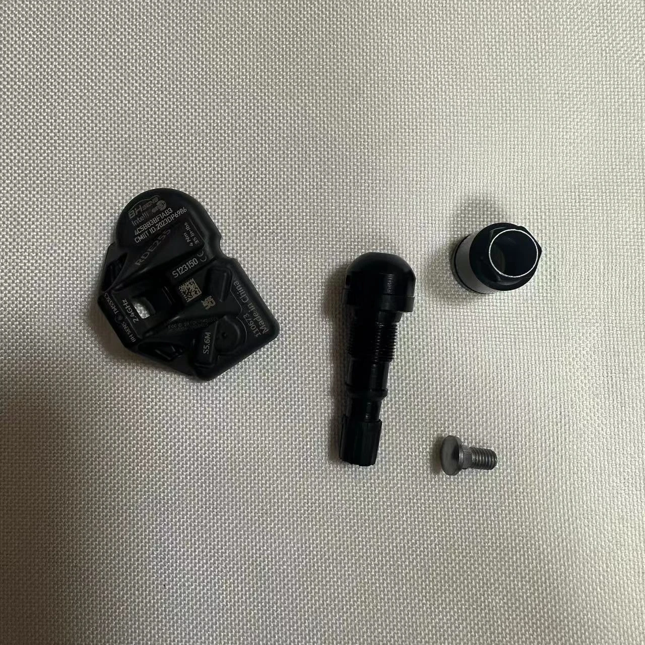 Рисунок 5 - Подходит для Tesla accessories