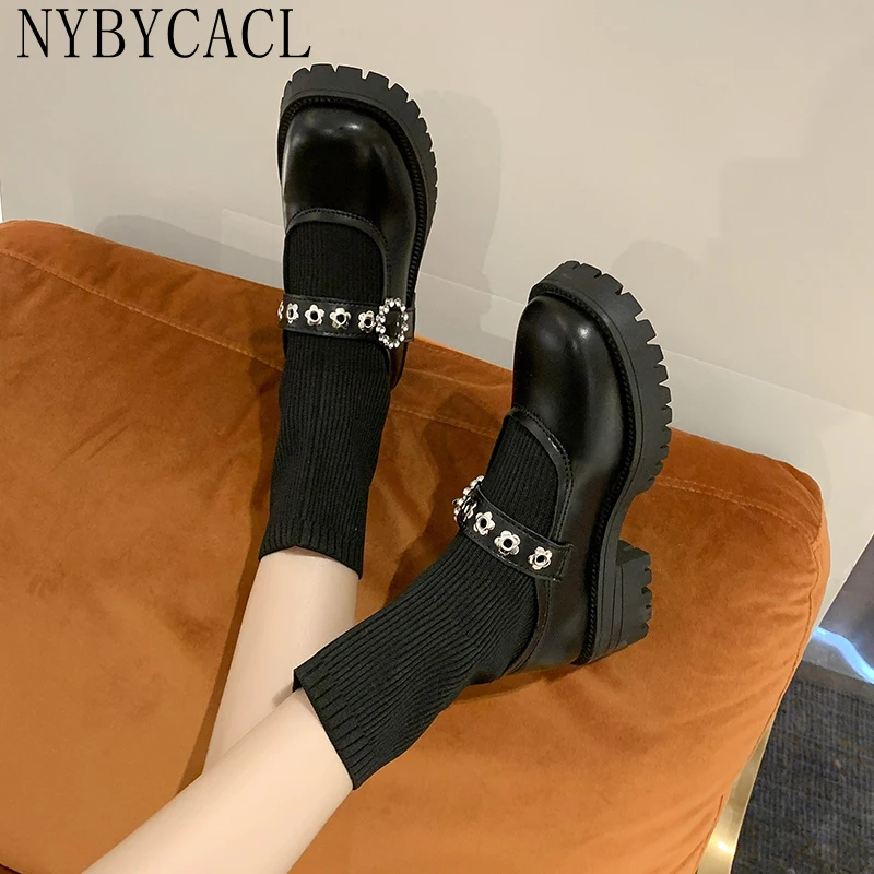 New Women's Socks Boots Metal Decorative Hedging Women's Shoes All-match Comfortable Retro Ladies Boots Commuter Women's Boots