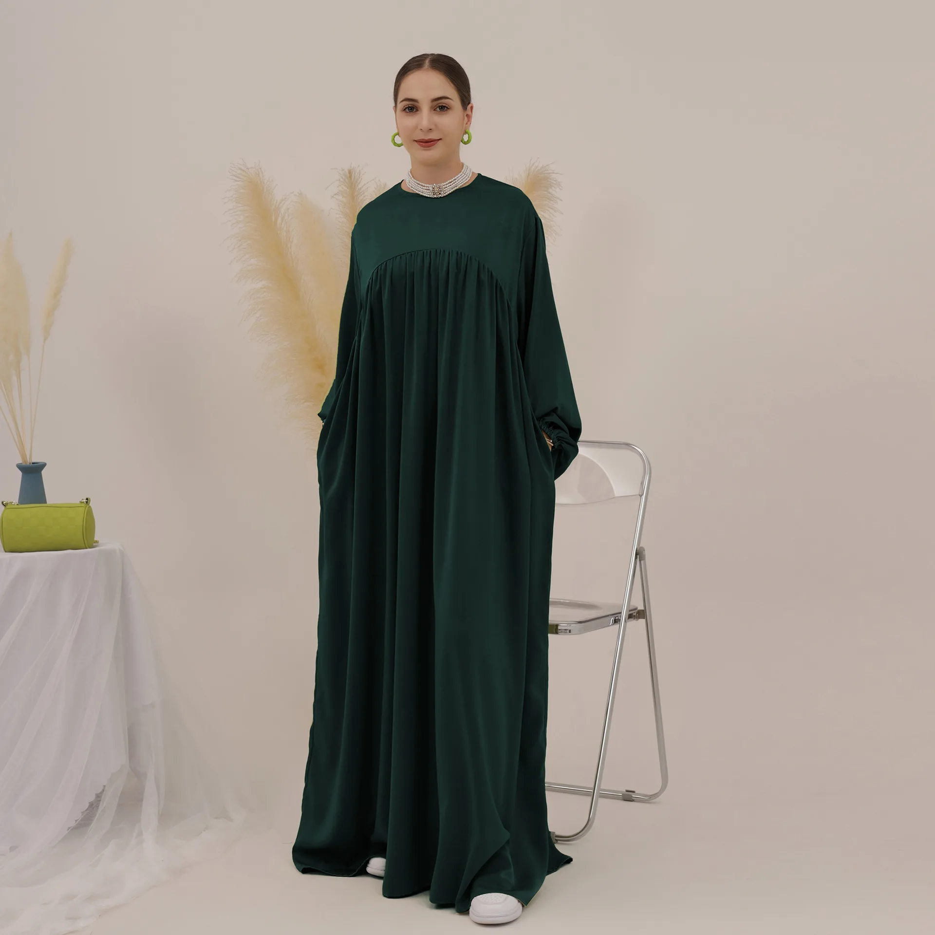 Plain Abayas Women Satin Muslim Long Dress Lantern Sleeve Loose Prayer Abaya Dubai Turkey Kaftan Ramadan Islamic Clothing Jilbab