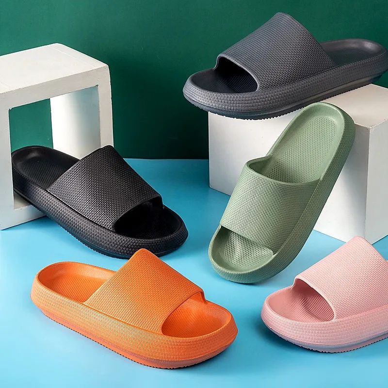 Brand Female Thick Bottom Slippers 2022 New Fashion Sandals Outdoor Indoor Non-Slip Ladies Slides Platform Women Shoes Slippers