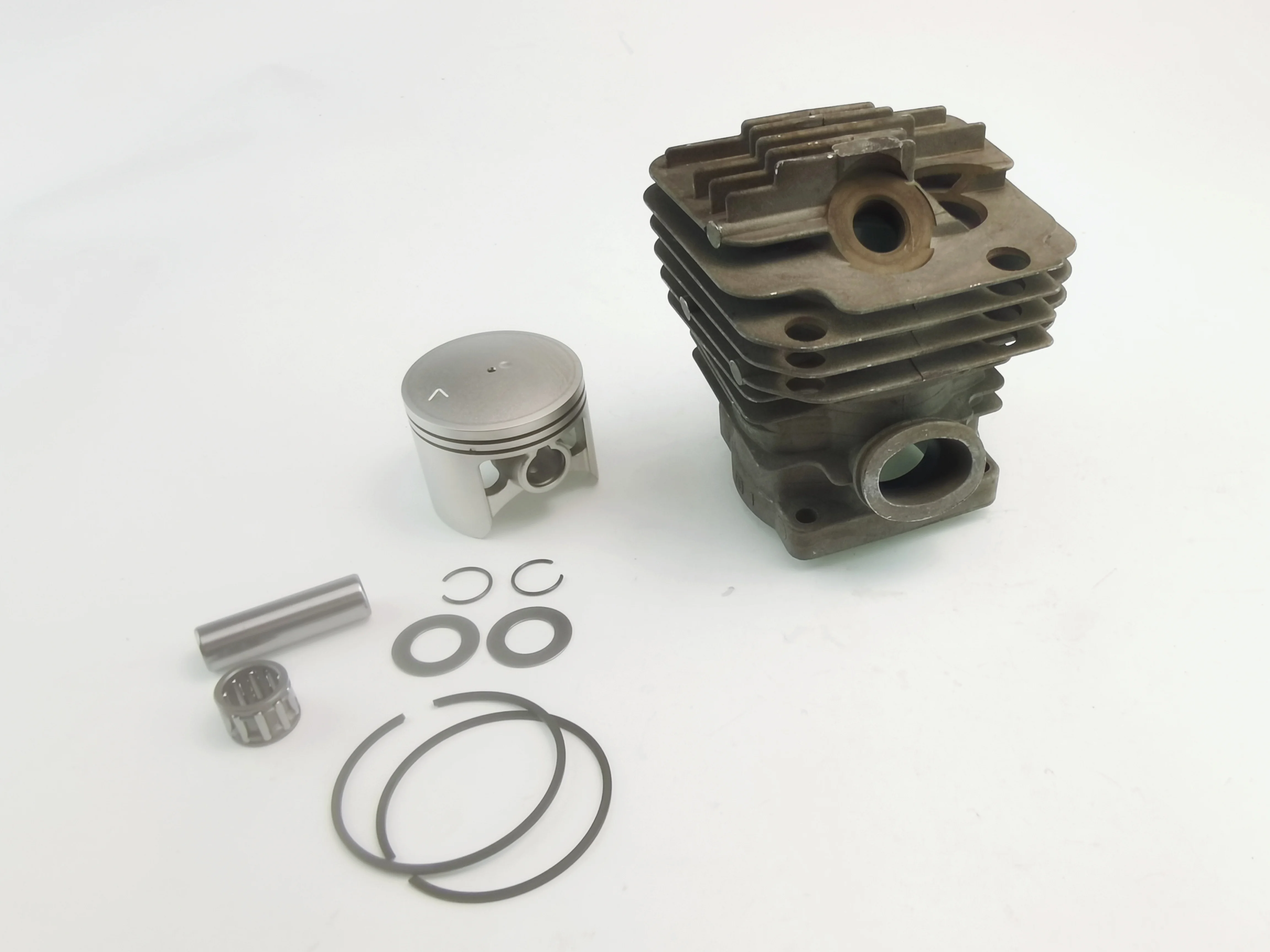 Cs4000 Spring Fasce Elastiche Pistone Motosega Comcapy Kit Cilindro Con Coperchio ...