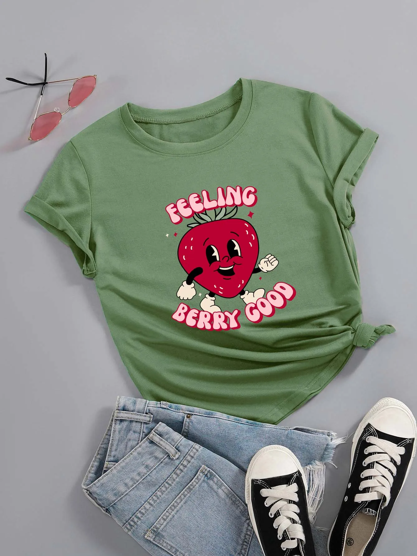 

FEELING BERRY GOOD strawberry T-Shirt Cotton cute Street fashion Woman Casual Short Sleeve Tee