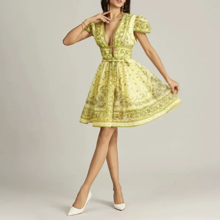 

2024 Australian New European and American Dresses Printed Hollow Jacquard Women's Short Skirt Dresses Women's Commuter Style