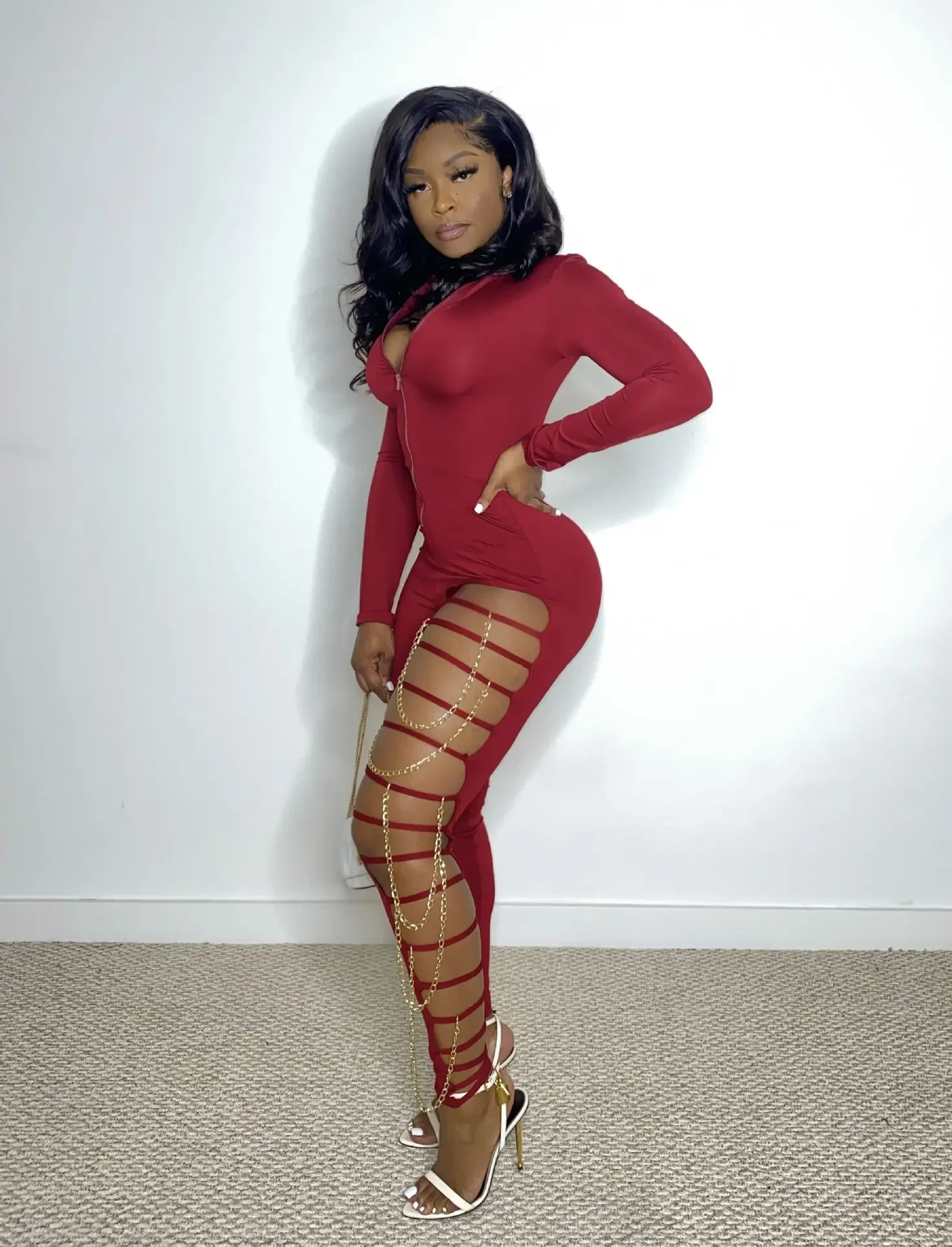 

2024 Spring And Summer Women Long Sleeve Slim Fashion Solid Color Sexy Chain Jumpsuit