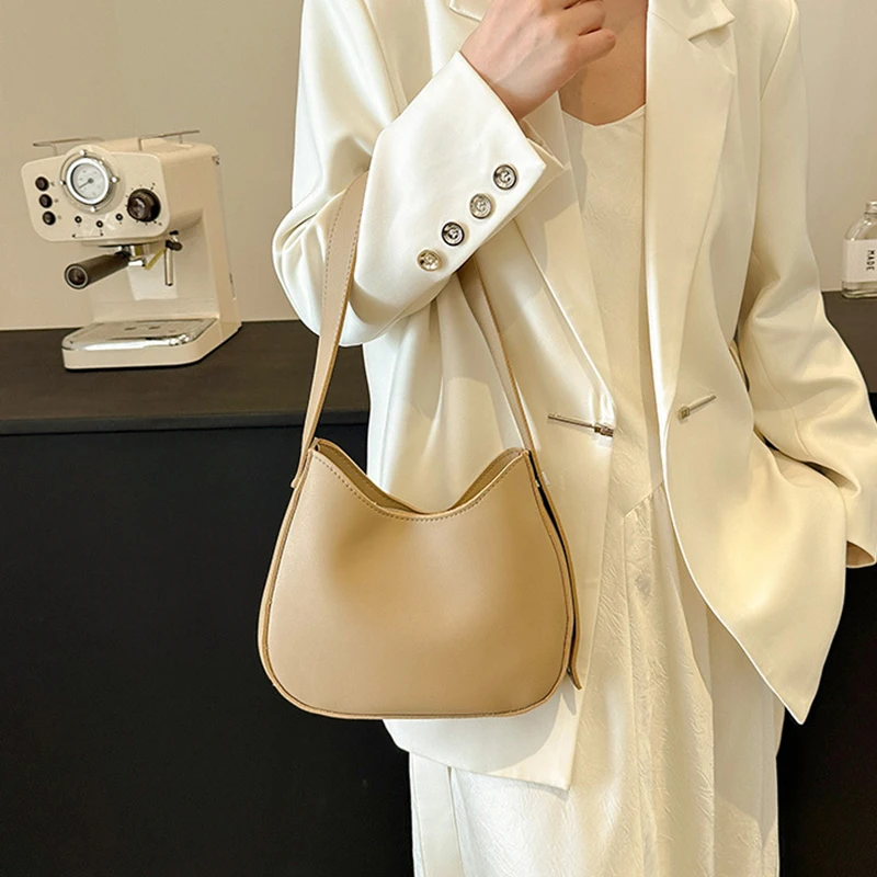 Winter Minimalist Trend With Lock Texture Large Capacity Women's Underarm Shoulder Bag PU Leather Hobo Crossbody Bag
