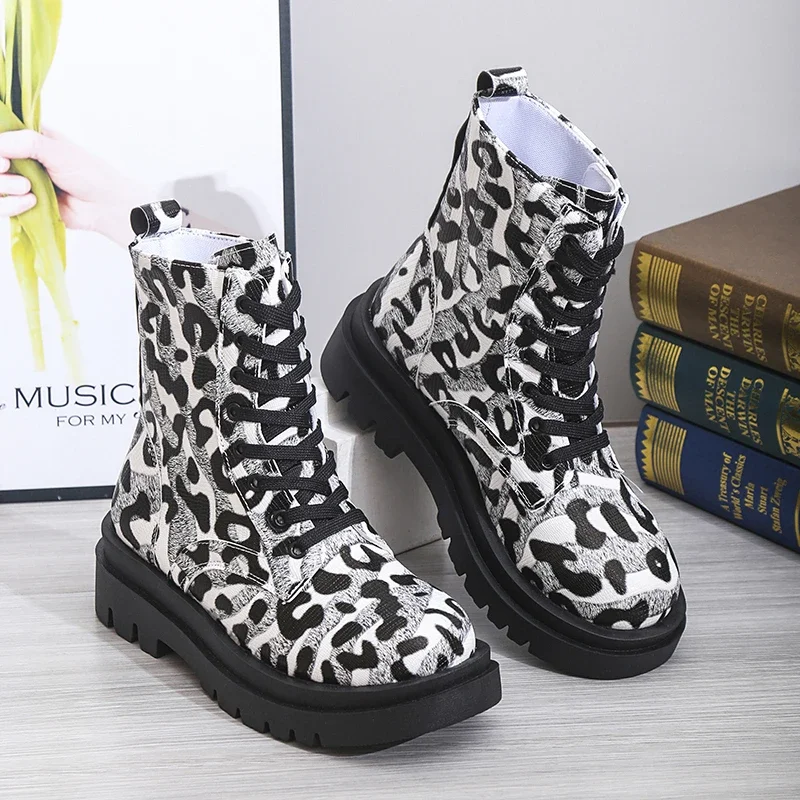 Women's Leopard Print Boots 2023 Winter New Casual Lace Up Round Toe Boots Ladies Fashion Mid Heel Platform Shoes Botas De Mujer