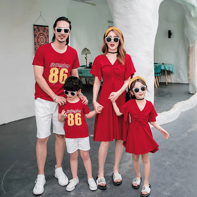 Ensemble de vêtements de famille pour mère et fille, T-shirts, tenues de  famille, vêtements Parent-enfant, rouge, été - AliExpress