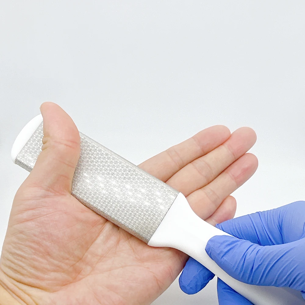 

Foot Rasp Callus Remover Three Sided Durable Foot Files Scrubber Hard Dead Skin Removal Feet Buffer Fine Salon Pedicure Tools