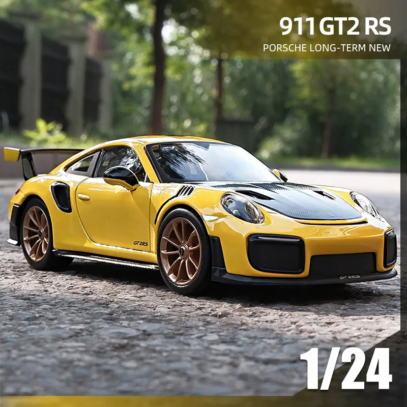 

New Maisto 1:24 Porsche 911 GT2 RS Supercar Simulation Toy Vehicles Model Alloy Children Pull Back Toys Collection Gift Car Kids