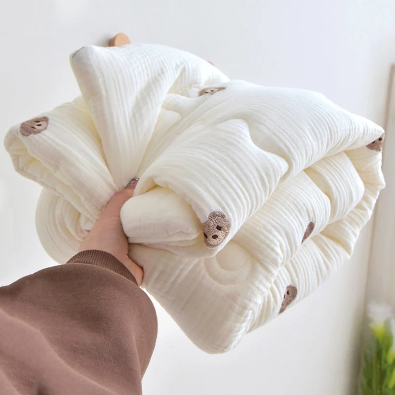 Baby Quilt Newborn Cotton Gauze Bear Embroidered Warm Air Conditioning Quilt Kindergarten Kids Comforter Nap Blanket Bedding