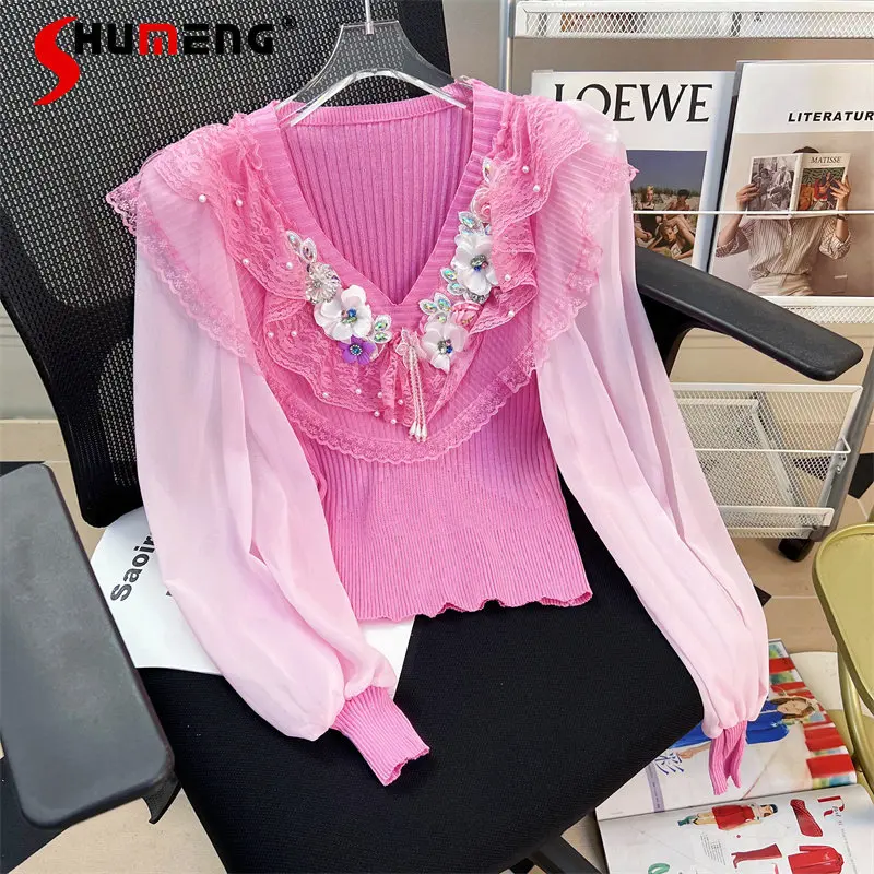 

Женский трикотажный свитер с V-образным вырезом и кружевом