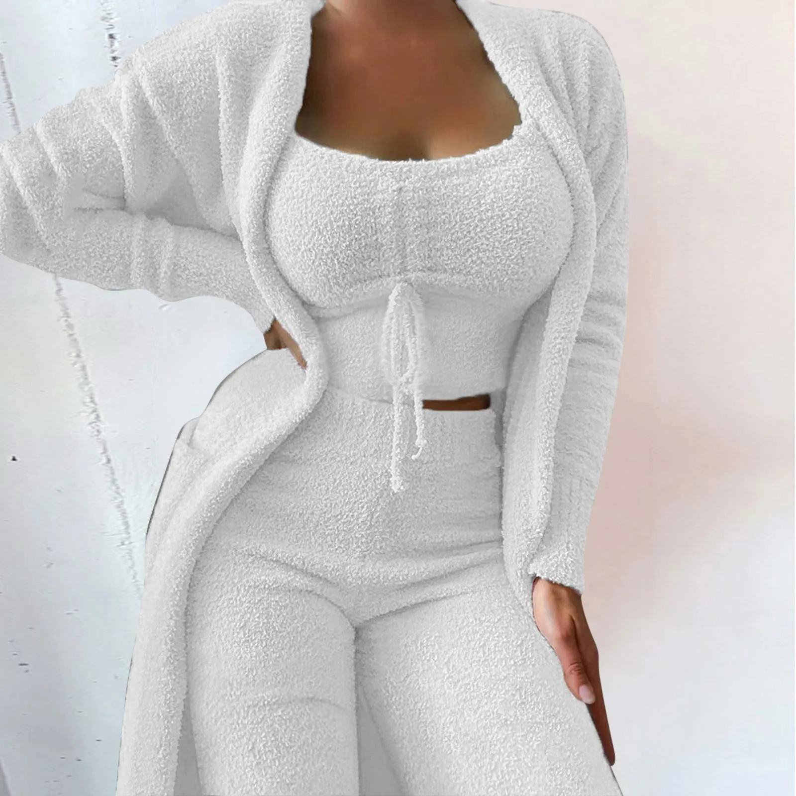 

Autumn Winter Warm Soft Fleece 3 Pieces Suit Women's Velvet Pajamas Set Crop Top+Long Pants+Coat Homewear Pyjamas Matching Sets