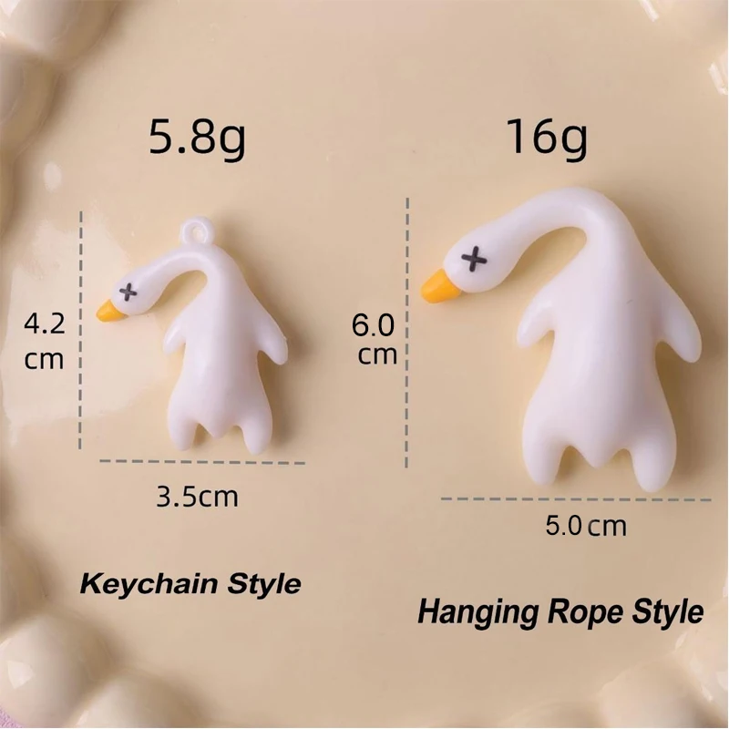 key rings Funny color change duck pendants for bag ornament UV photochromic simulation roast for women birthday