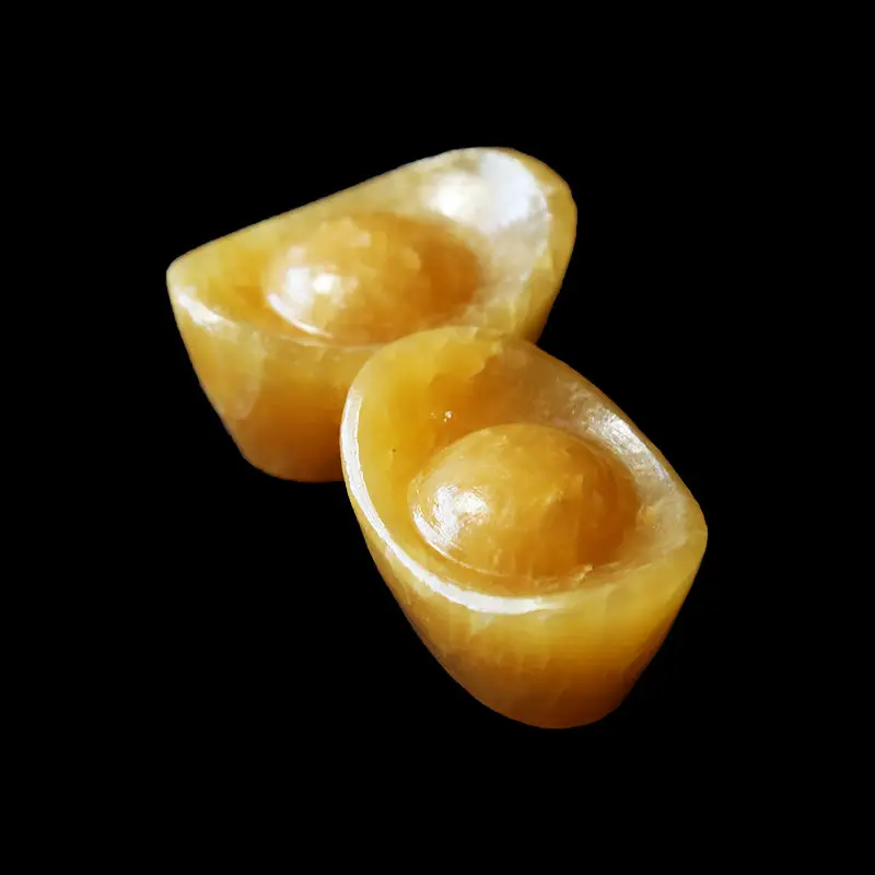 翡翠自然石の文鎮 翡翠自然石の文鎮