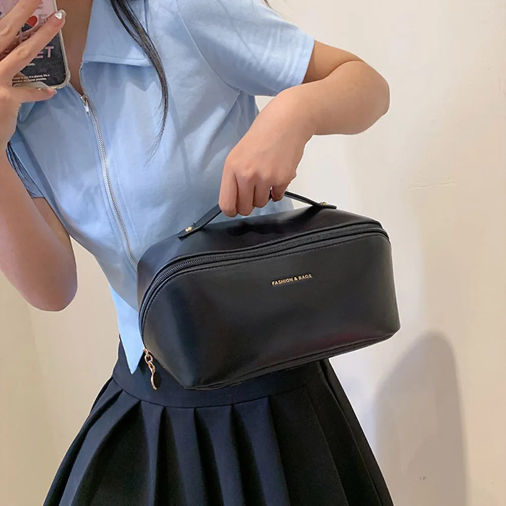 

2022 Large-Capacity Portable Cosmetic Bag Female Storage Makeup Cases Premium Sense Wash Toiletries Organizer 23.5x11x10.5cm