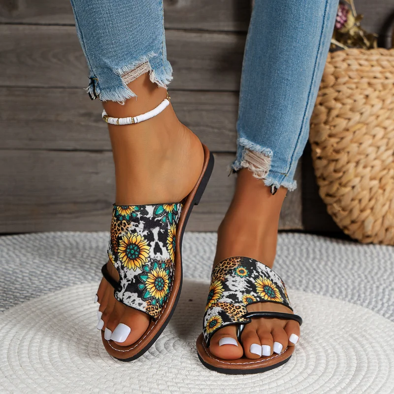 Women Flip Flops Bohemian Flat Shoes for Women Summer Fashion Clip Toe Gladiator Slippers Female Plus Size Soft Beach