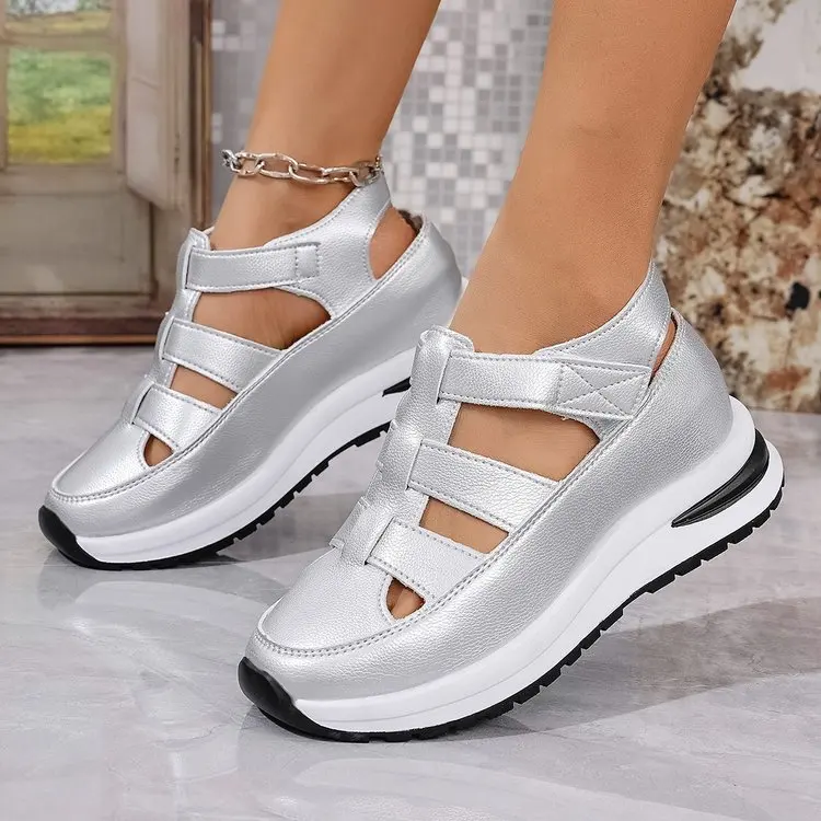 Sportliche Damen-Sandalen, Sommer, neuer dicker Boden, atmungsaktiv, aushöhlen, große weiße Schuhe, Magic Tape-Plateau-Sandalen