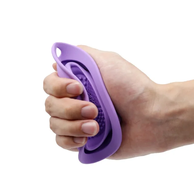 Silicone Makeup Brush Cleaner 3