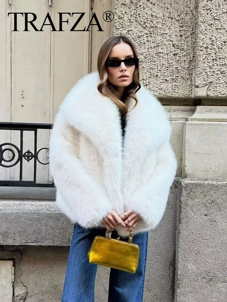 TRAFZA 2024 Female Vintage Coat Artificial Fur Effect Short