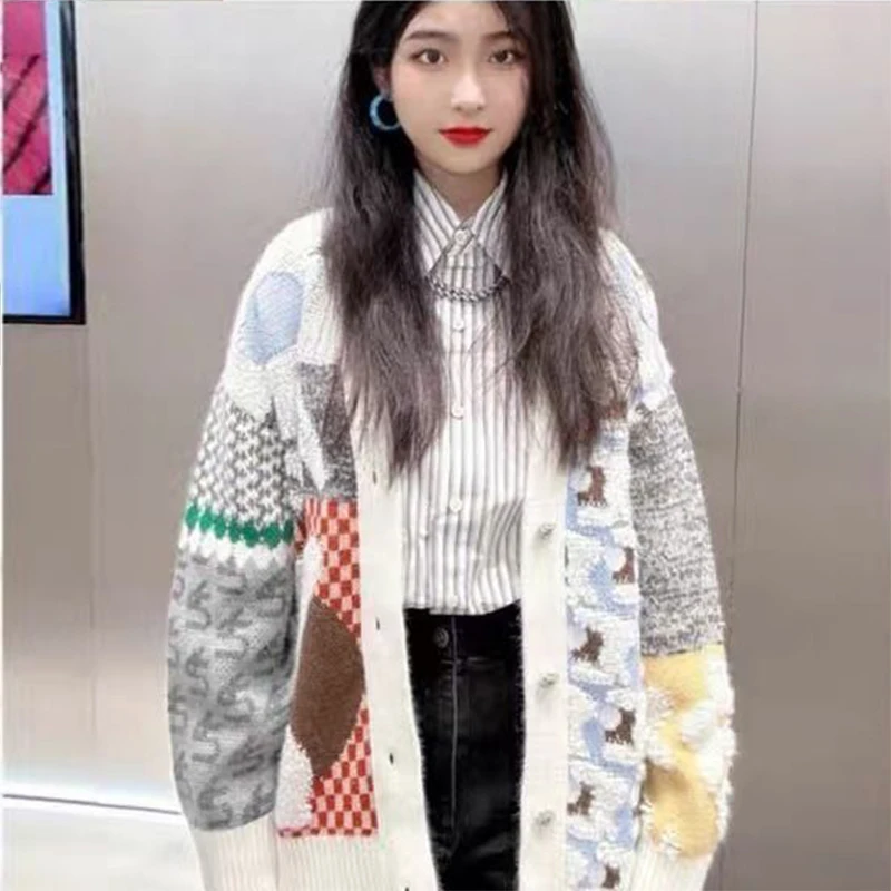 

Женский Теплый трикотажный кардиган, Свободная трикотажная куртка в технике пэчворк с мультяшным рисунком, Осень-зима 2023