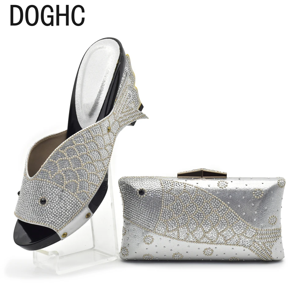 

New Fashion Nigerian Party Shoes and Bag Decorated with Rhinestone Wedges Shoes for Women Bridal Shoes Africa Shoe and Bags Set