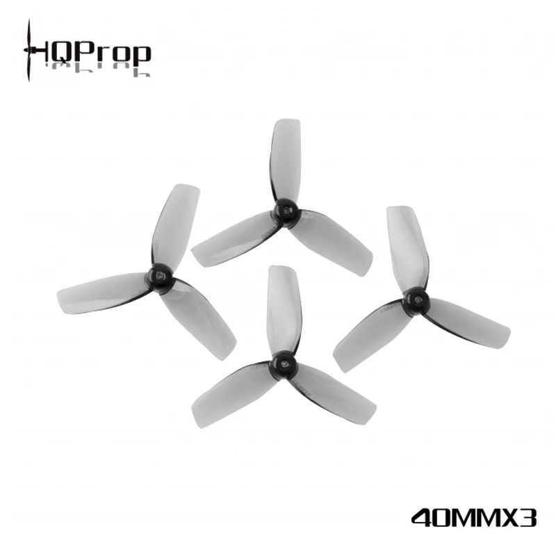 Vue rapprochée des hélices HQ Ultralight Whoop 1.6x1x3 (40mm) soulignant leur légèreté et leur couleur translucide.
