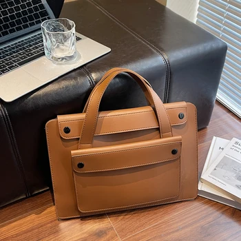 Borsa per laptop portatile Dimensioni 14,2 pollici X 9,8 pollici Moda iPad Air Bag Borsa in pelle PU solida Borsa per valigetta per computer da donna Marrone