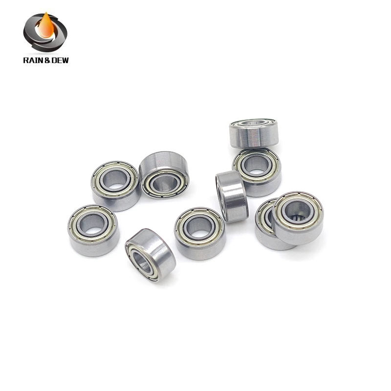Gros plan sur un roulement 682ZZ 2x5x2.3mm, montrant sa bague métallique et sa précision.