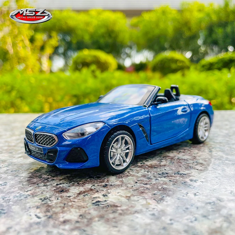 MSZ 1:30 BMW Z4 M40i blue Alloy Car Model Kids Toy Car Die Casting with Sound and Light Pull Back Function Boy Car Gift