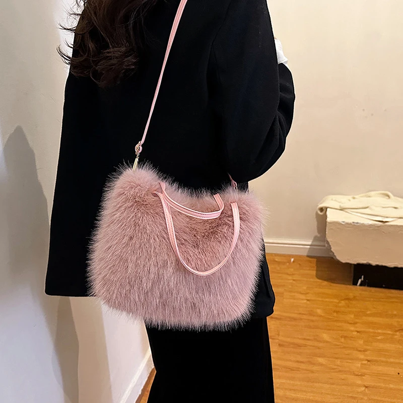 さらに100円引き◆NERDY◆fluffy crossbody bag Dreamverse crossbody bag with flap