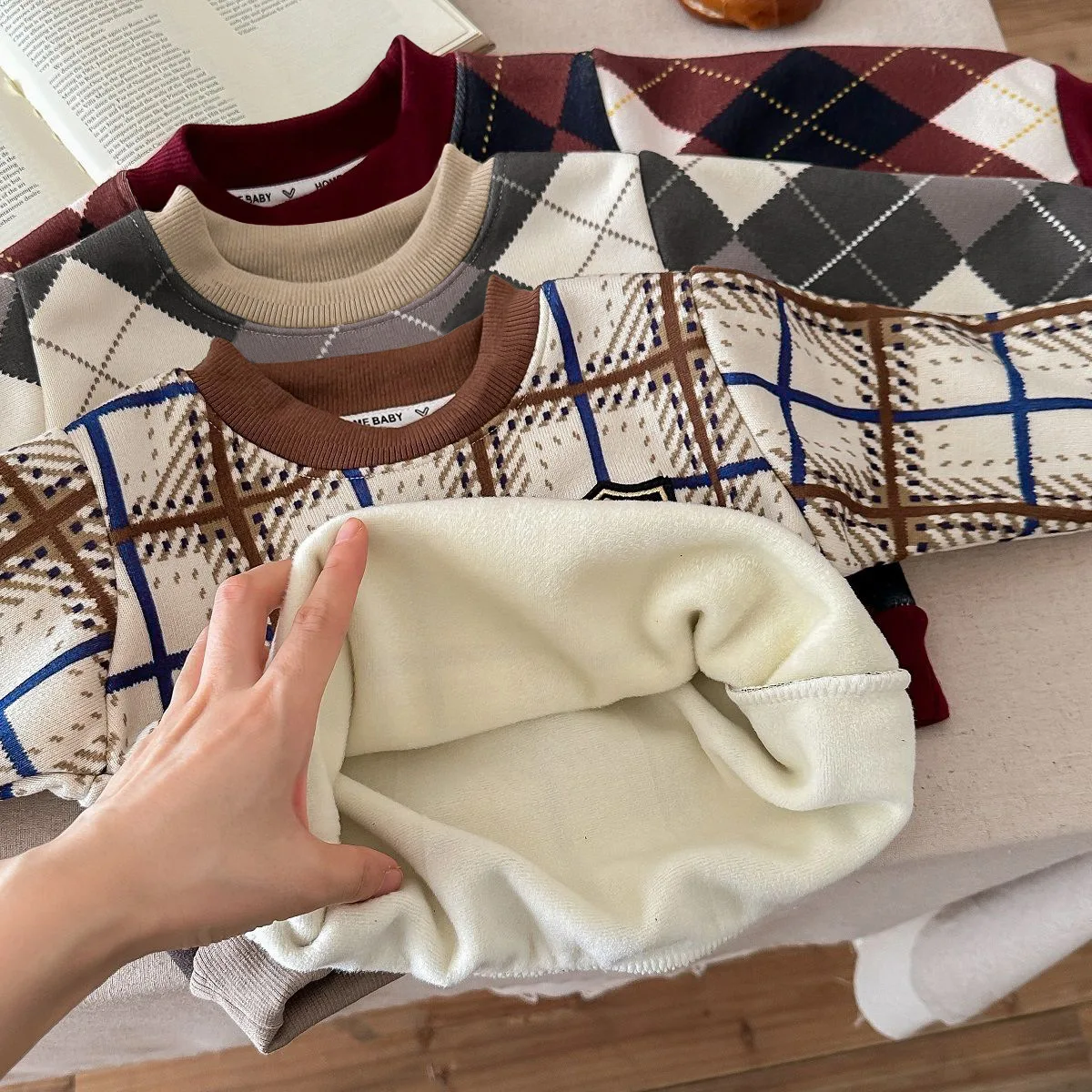 Kids Fleece Pullover Sweater 3