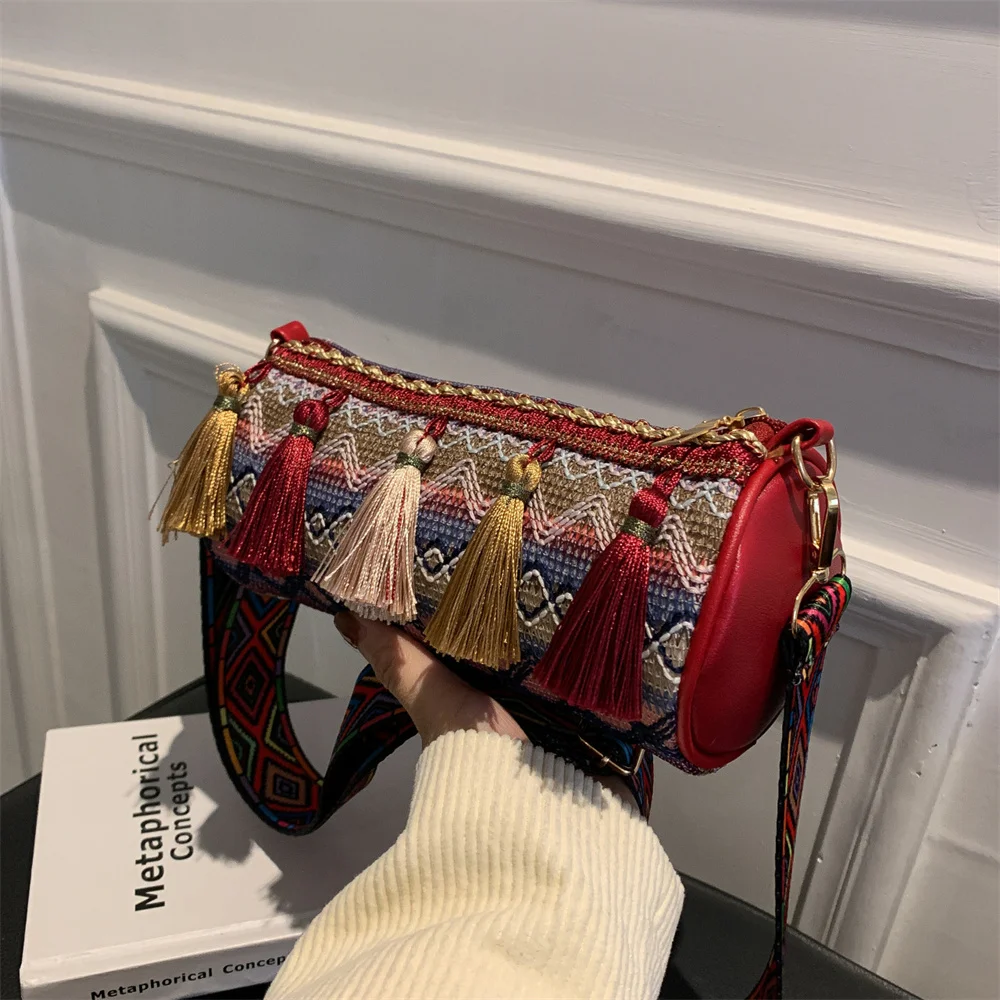 

New Tassel Shoulder Bag Women's Handbag Fashion Retro Bohemian Ethnic Style Contrast Embroidered Cylindrical Crossbody Bag