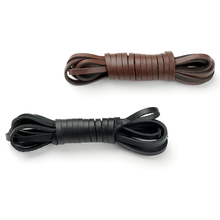 Hiberni flache Leder Schnürsenkel mit einer Breite von 4mm. Die oberste Leders chicht besteht aus gelbbraunen schwarzen Leders chnür senkeln – Detail 5