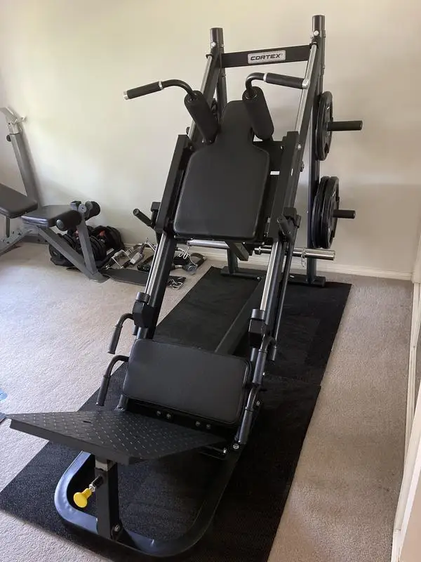 Hack squat machine sold by 100 Spartans