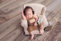 Sunshine Newborn Photography Props Mini Laptop Baby Photo Decorations Full-moon Baby Shooting Accessories Creative Props 6