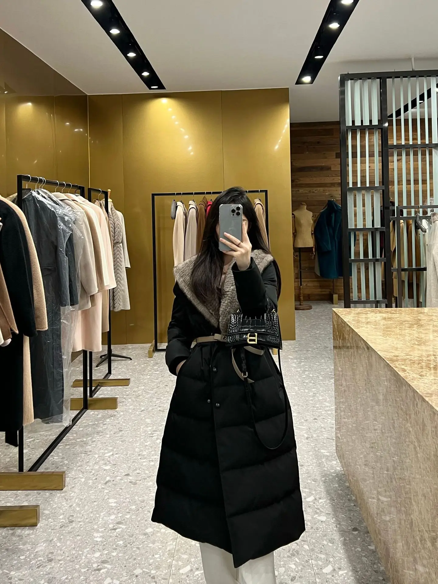 ��������Ƽ ���޽����� ȭ��Ʈ �����ٿ� �������� ��Ʈ ������ ����Ŀ�� ��ġ��ũ ��ũ����