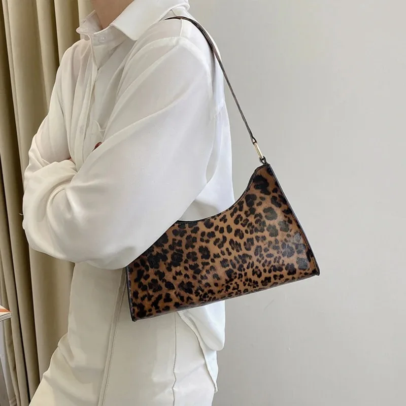 New Shoulder Bags for Women High Quality Zebra Underarm Handbags Ladies Commuter Vintage PU Leather Leopard Armpit Purse Bag
