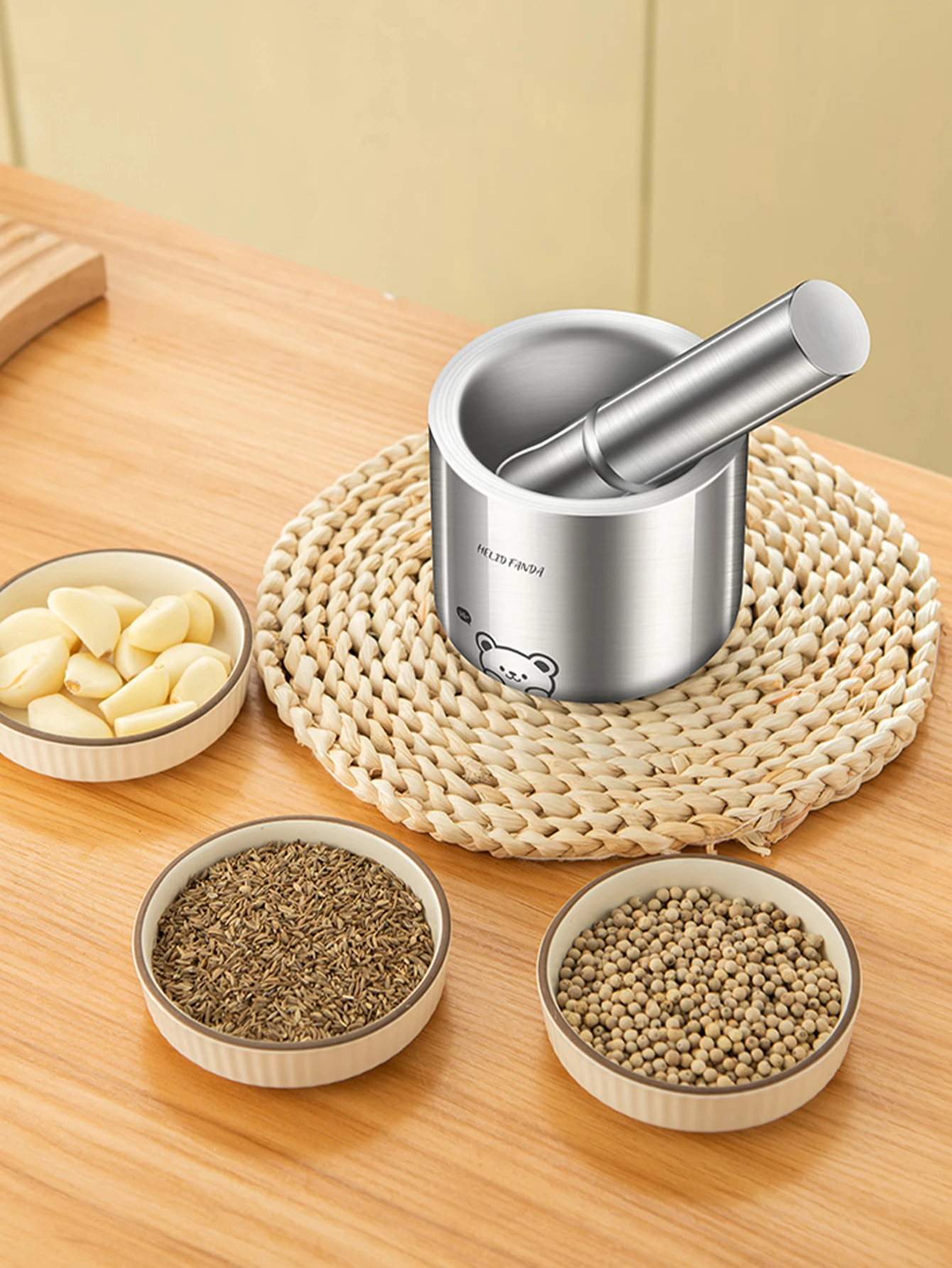 WORTHBUY 304 Stainless Steel Garlic Grinder Multipurpose Manual Garlic Press Spice Mortar And Pestle Home Kitchen Accessories