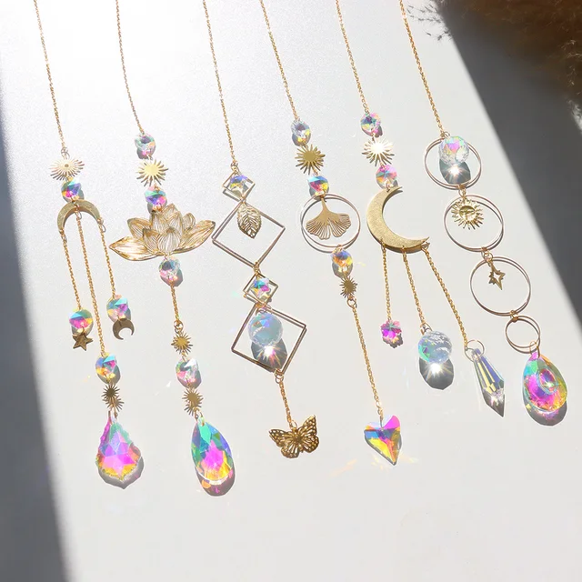 Fém Fénygyűjtemény Medál Kerti Díszek Szivárványos Könnyű Fogó Lótusz Pillangó Hold Ablak Kellékek Otthoni Fali Hálószobához